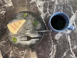 WHITE KITCHEN 低糖質食専門店 byローカーボキッチン然