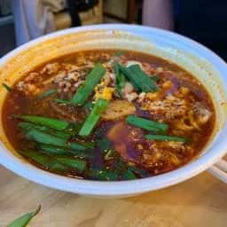 宮崎辛麺酒場 大井町バル横丁