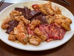 金平 焼肉店
