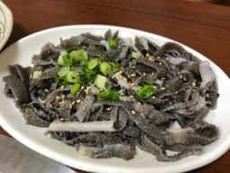 金平 焼肉店