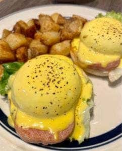 Eggs 'n things 原宿店