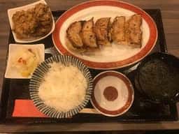 八王子餃子食堂