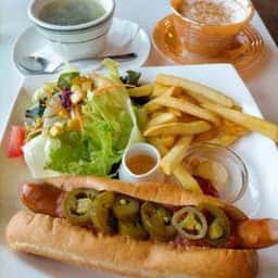 TRIPLE CAFE