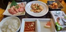 焼肉・冷麺しちりん家 野々市店