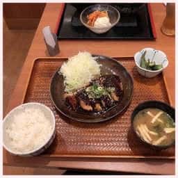 ごはん処 かつ庵 鶴見中央店