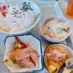 山一食堂