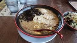 煮干しらあめん 燕黒