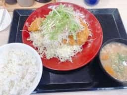 かつや 八尾山賀店