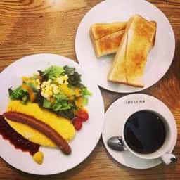 CAFE LE PIN 大府店