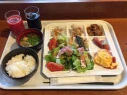 Bonsalute Cafe