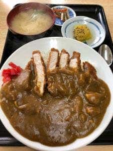 すずや食堂