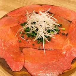 肉とホル。