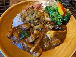 カレー専門店 円山教授。