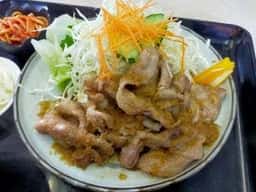 とんかつ 芳