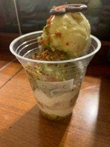 DELI CAFE KITCHEN 大阪 mido