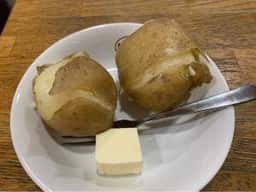ボンディ 神田小川町店