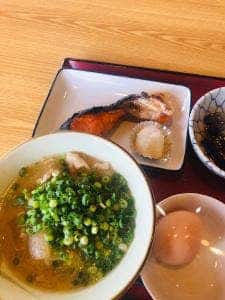 出雲神立食堂