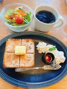 パン屋むつか堂 アミュ博多店