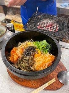 備長炭火ホルモン焼 しちりん 本八幡南口駅前店