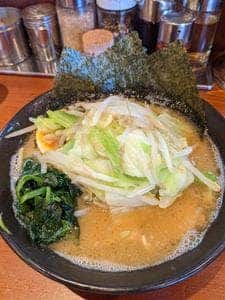 横浜らーめん 壱八家 ゆめが丘店