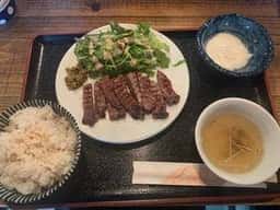 炭火屋 ほり江