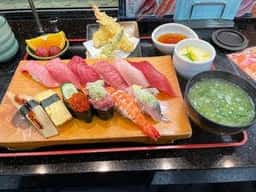 ジャンボおしどり寿司 辻堂店