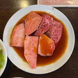 焼肉 燕