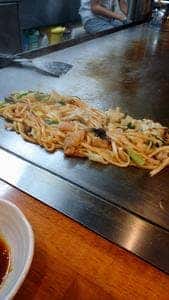 ホルモン焼きうどん 一力 広島支店