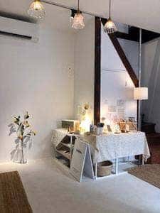 Comme Des Fleurs: Flower Cafe & Bar