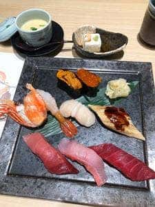 沼津魚がし鮨 流れ鮨 静岡パルシェ店