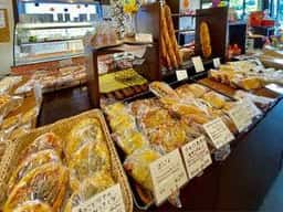 Les Freres Moutaux 岩倉本店
