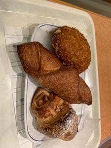VIE DE FRANCE ホワイティ梅田店