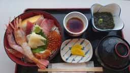 まるごと市場食堂