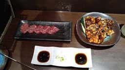 炭焼ホルモン 熱食