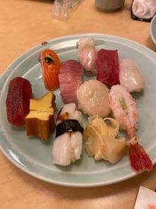 すし善 大丸店