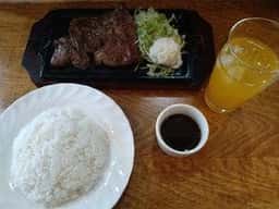 グリル COWCOW亭