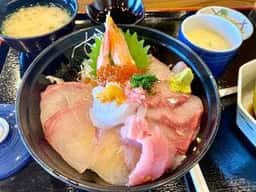 海と夕日のレストラン わくわく亭