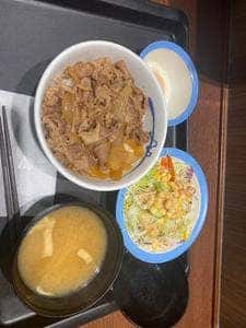 松屋 立川店