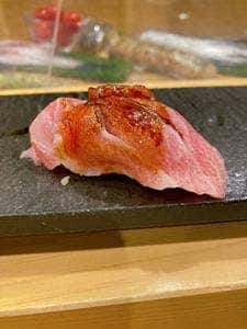 つどい処 鮨 旬三郎