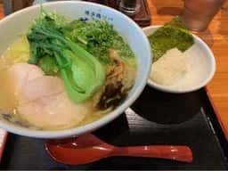 博多鶏ソバ 華味鳥 新宿三井ビル店