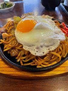 鉄板酒場 ちょいちょい