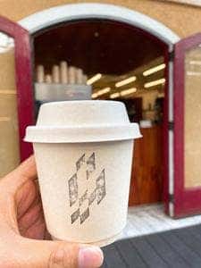 コーヒースタンド烏