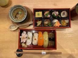 鮨 はなおと