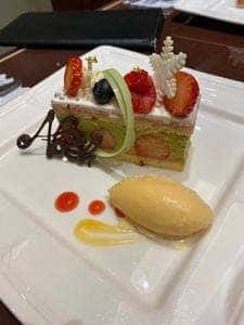 珈琲茶館 集 プレミアム新宿店