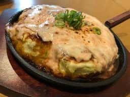 鉄板お好み焼き処 黒。