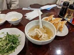 下北グレイヴィ餃子
