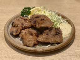 鮪小屋本店 エスカ店