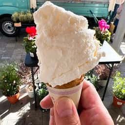 GELATO SANTA 道の駅とよはし店
