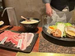 坐離宮