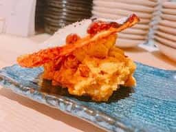 HACHI MITSU